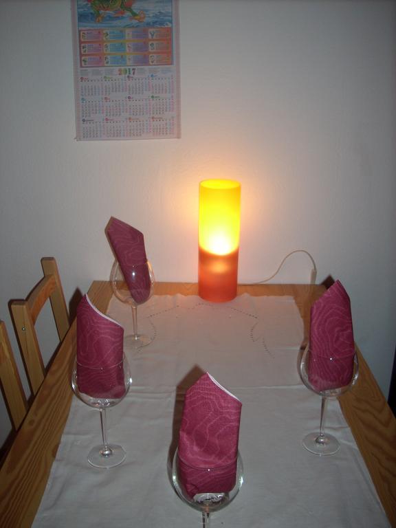 Ferienwohnung Lahntal/Taunus Huttenberg Esterno foto