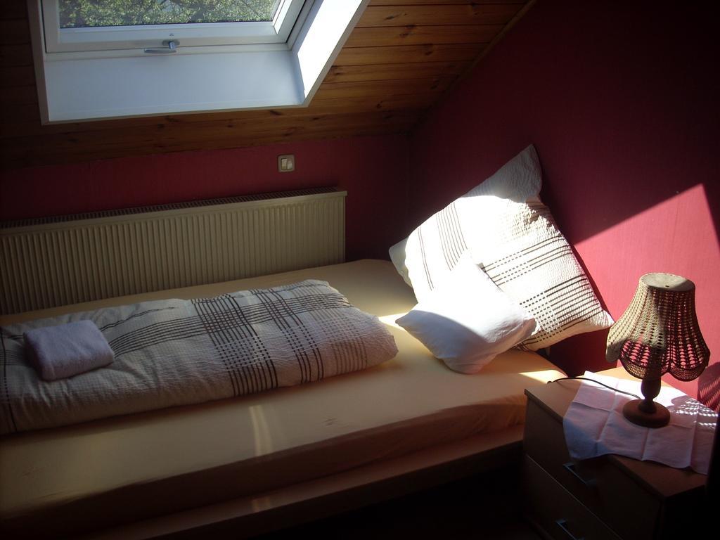 Ferienwohnung Lahntal/Taunus Huttenberg Esterno foto